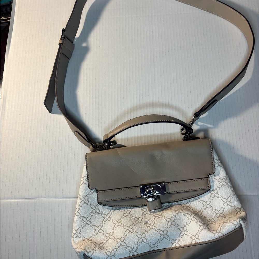 Nine West Elegant Beige and White Designer Women's Bag